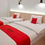 Reddoorz At Grand Mirza Near Pasar Grosir Batik Setono Pekalongan